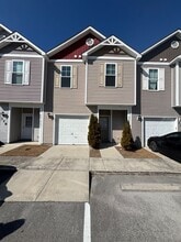 Building Photo - 116 Waterstone Ln