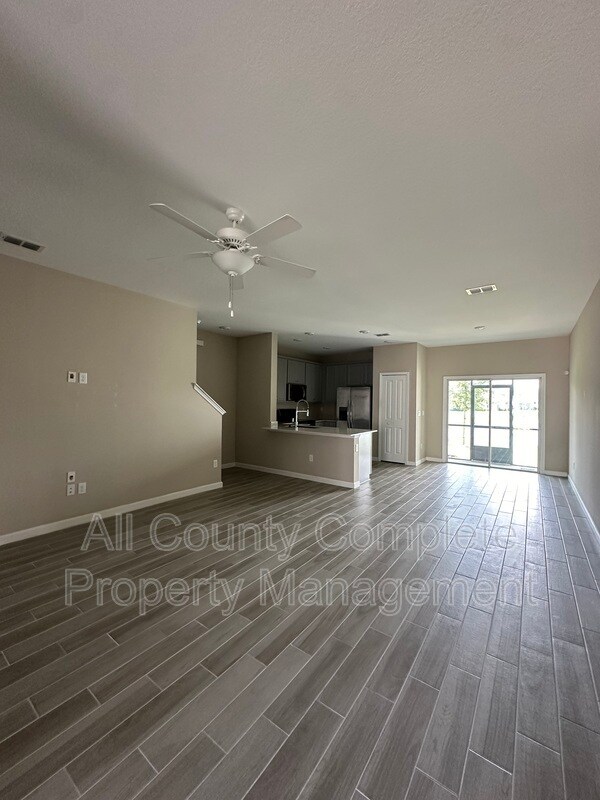 Building Photo - 2610 Sandy Dune Dr