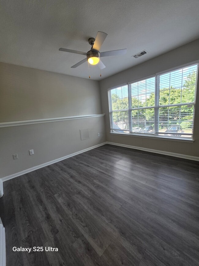 Building Photo - 13309 Glen Echo Cir