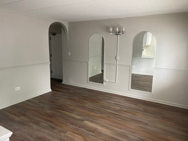 Foto del edificio - 109 S Elmwood Ave