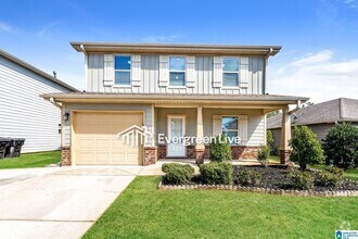 Building Photo - 4853 Woodford Wy