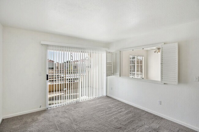 Foto del edificio - Beautiful Summerlin 1 Bed Condo