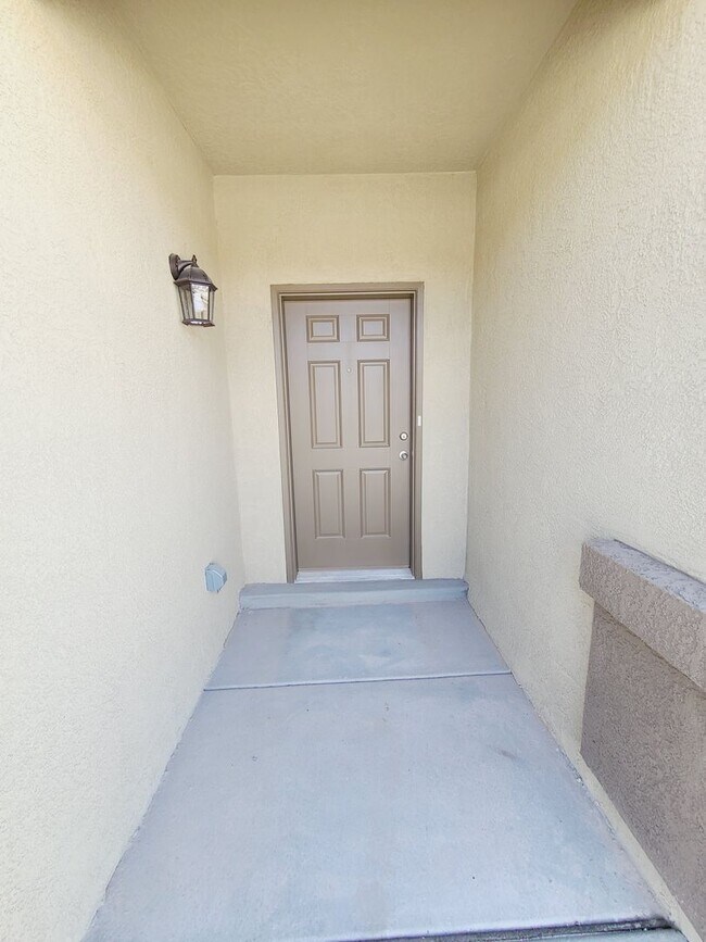 Building Photo - Newly Built 3 bed 2 bath home
