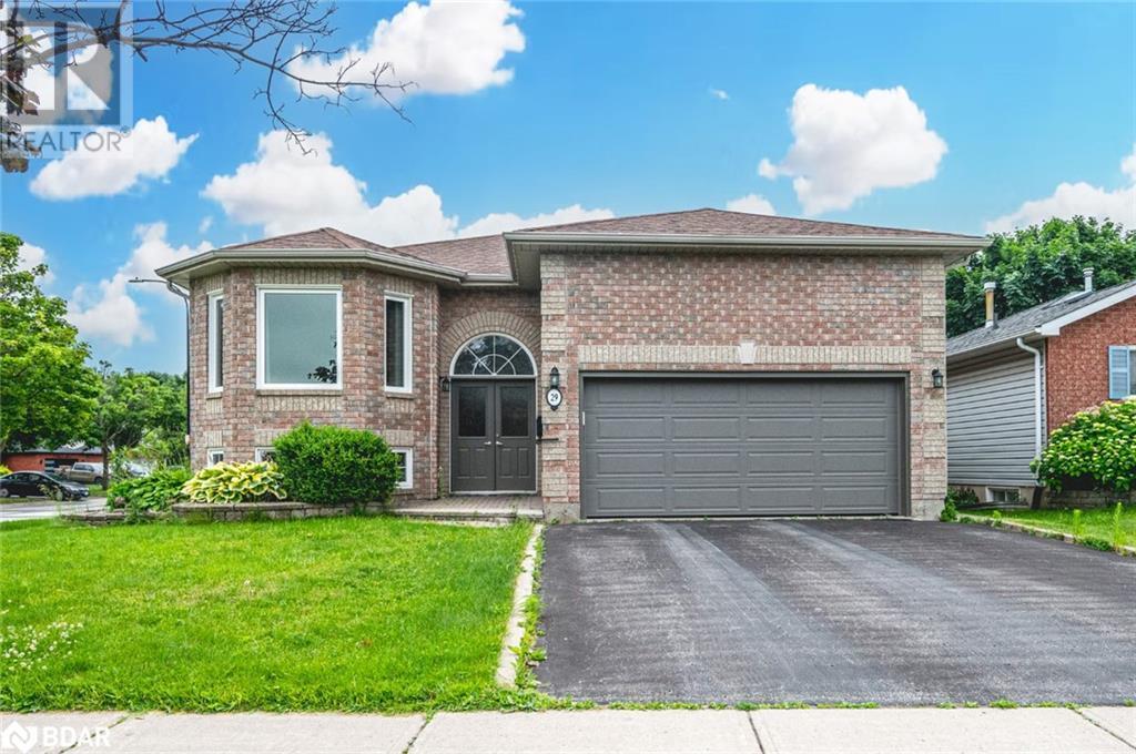 29 Mapleton Ave, Barrie, ON L4N 7M2 House for Rent in Barrie, ON