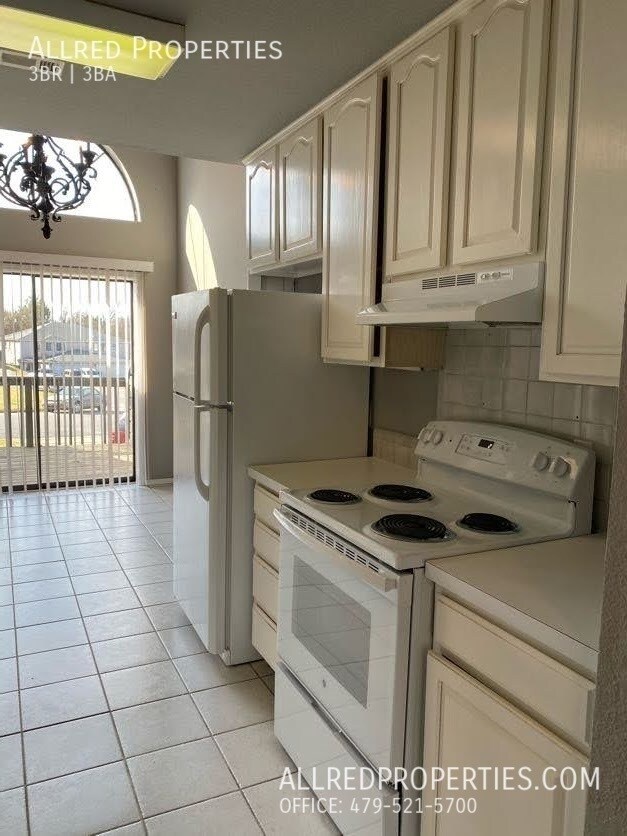 Foto del edificio - 2944 E Sterling Ct