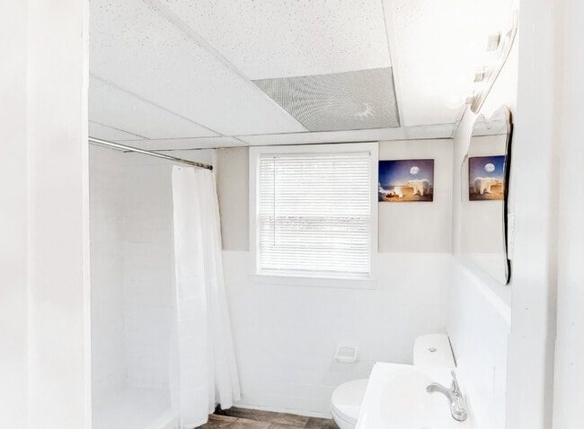 Photo - 110 Candlelight Ln SW Apartment