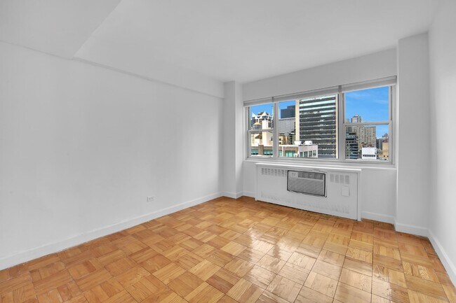 Building Photo - East 46th Street