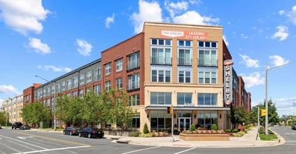 Building Photo - 6200 N Kings Hwy