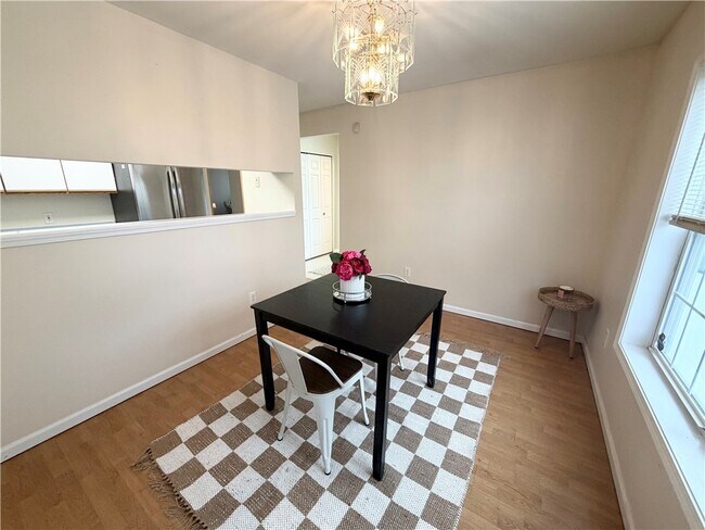 Foto del edificio - 60 Schilling Ln