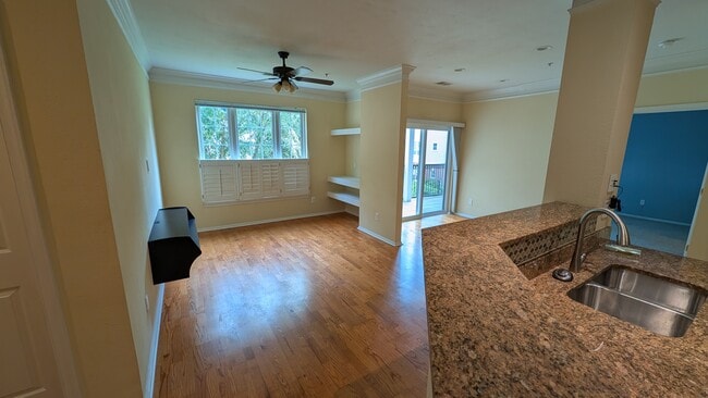 Building Photo - 1550 Spring Gate Dr
