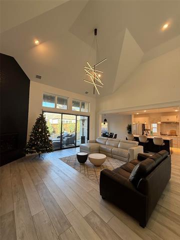 Foto del edificio - 2832 Fountain Park Dr