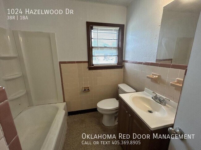 Foto del edificio - 1024 Hazelwood Dr