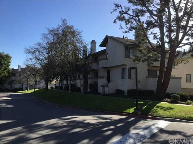 Foto del edificio - 204 Harbor Woods Pl