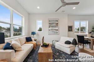 Foto del edificio - 3214 N Elmendorf St