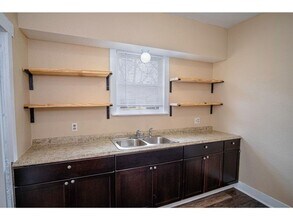 Building Photo - 1101 Gibbs St