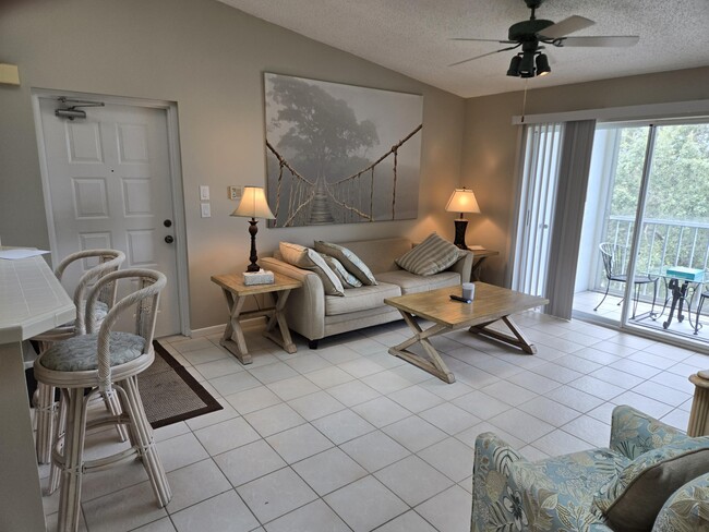 Foto del edificio - 2512 SE Anchorage Cove