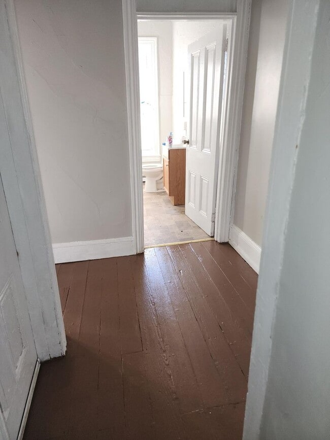 Photo - 1023 Greenwich St Apartment