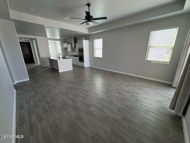 Building Photo - 12853 Clevedon St