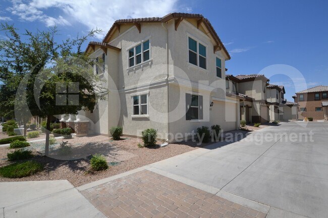Building Photo - 270 N Scott Dr