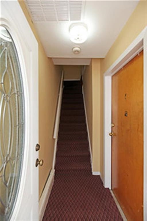 Pasillo interior - 314 43rd St