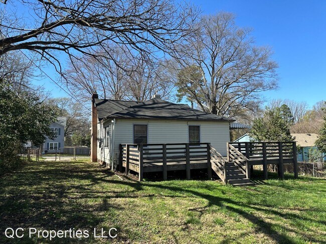 Building Photo - 2 br, 1 bath House - 2535 Crispin Ave