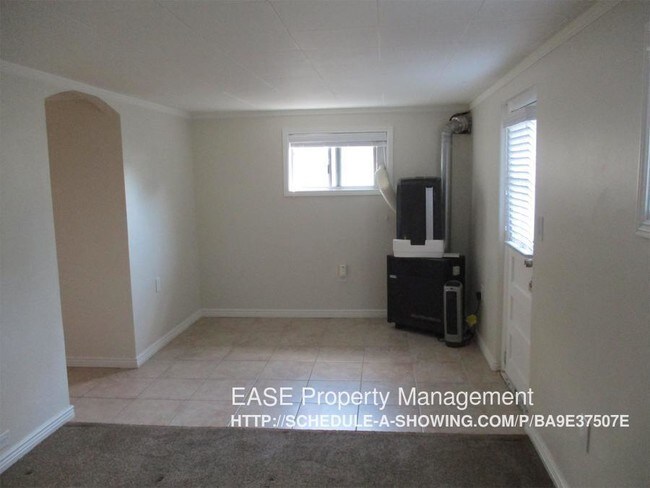 Building Photo - 710 N 100 W
