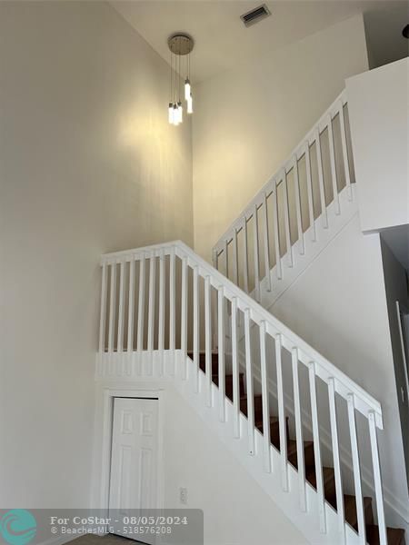 Building Photo - 127 Riverwalk Cir