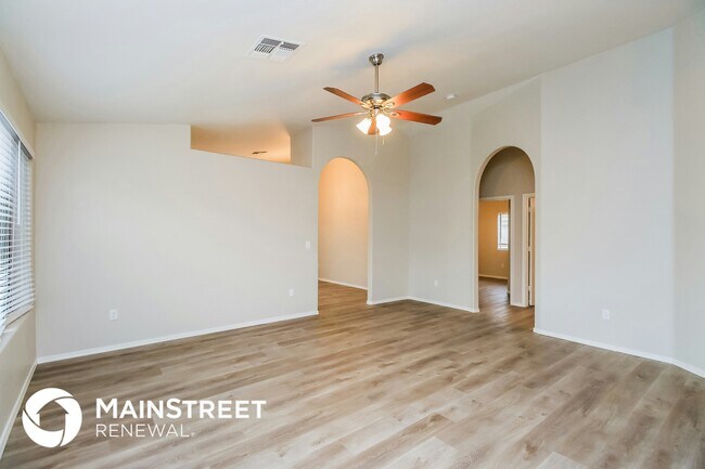 Building Photo - 9351 E Contessa St