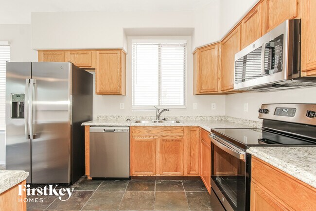 Foto del edificio - 16642 S 44th St