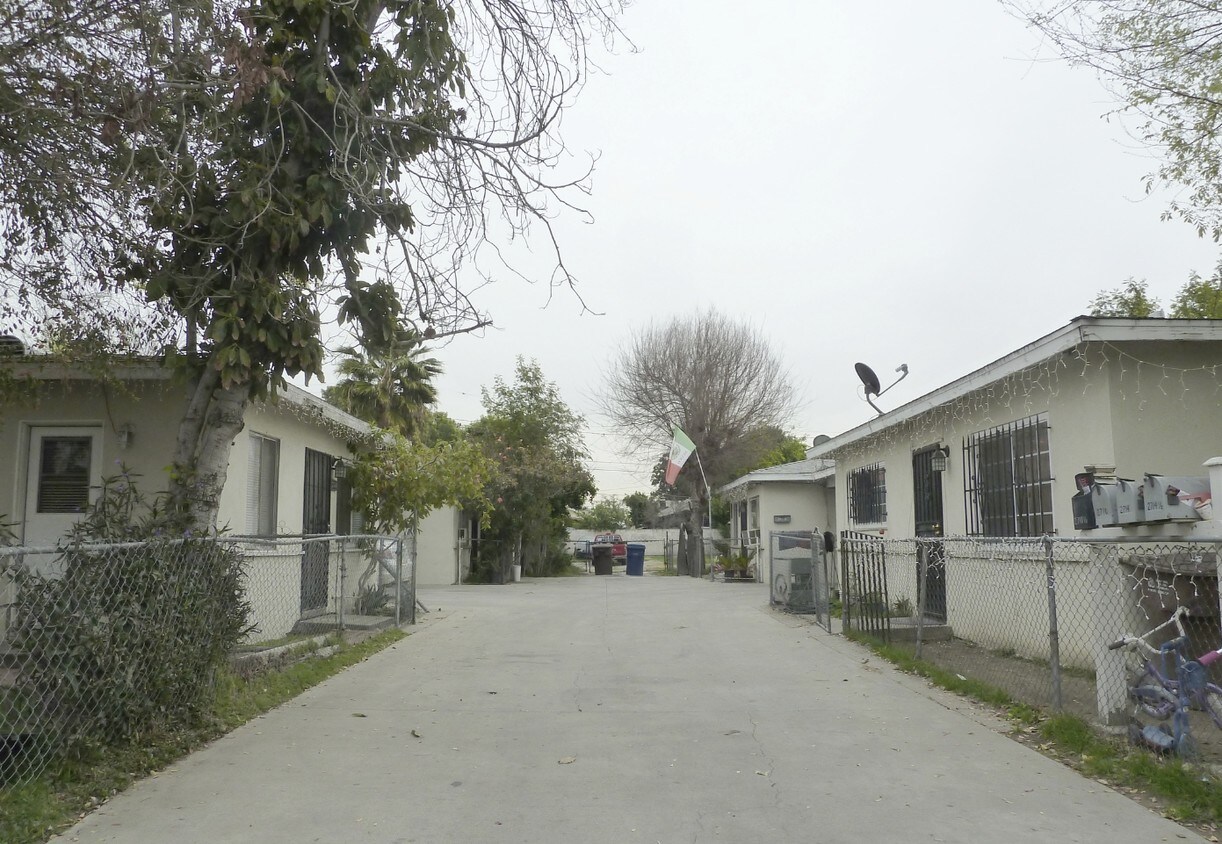 Primary Photo - 2710 Musgrove Ave