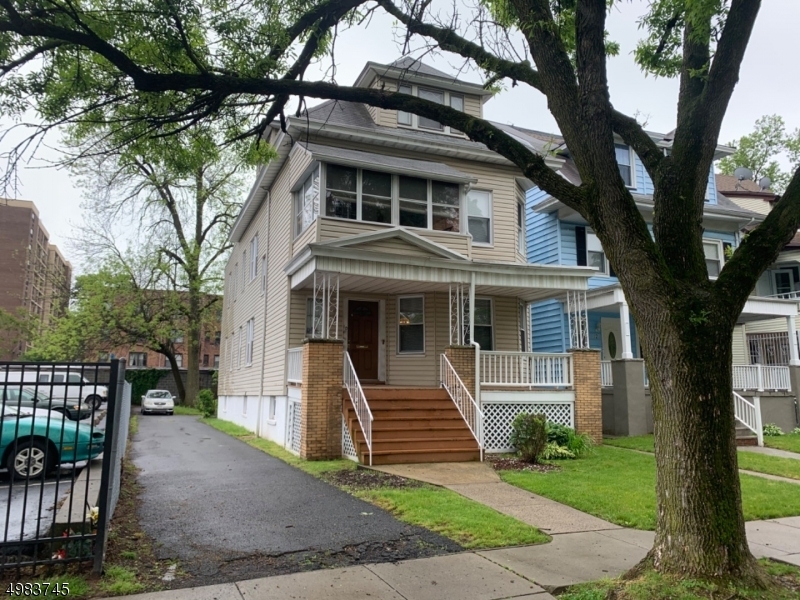Primary Photo - 10 Washington Terrace