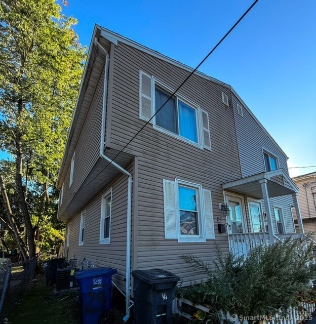 Building Photo - 29 Rita Ave