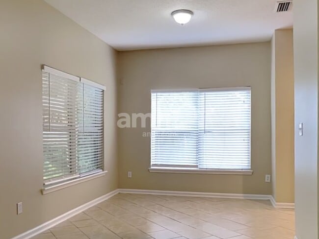 Foto del edificio - 96050 Waters Ct