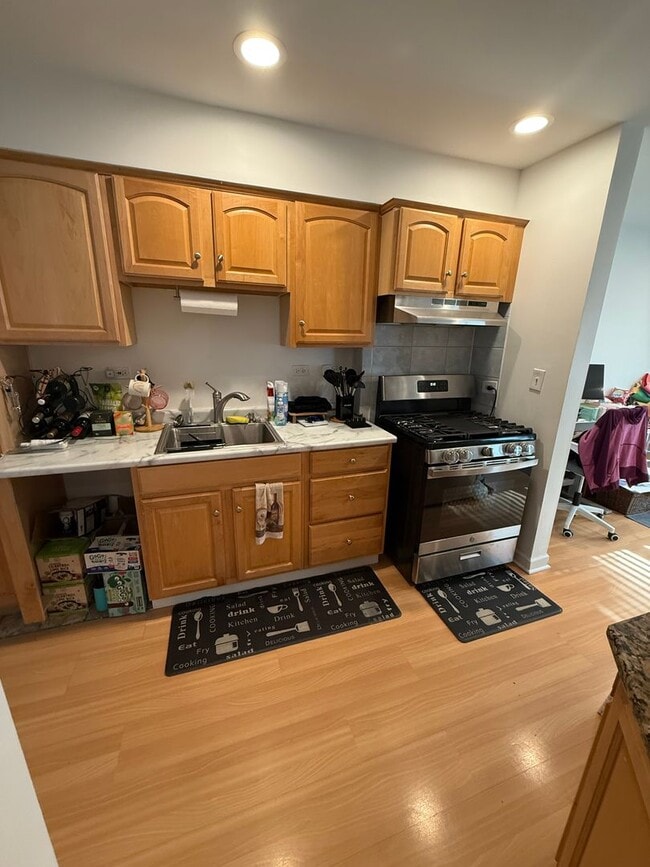 Building Photo - Charming Renovated Home for Rent