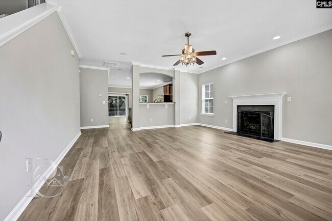 Foto del edificio - 282 Hawkins Creek Rd