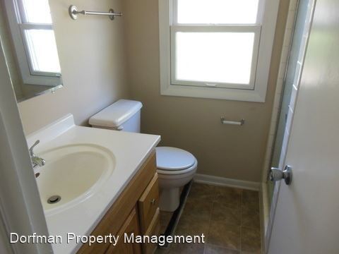 Building Photo - 4 br, 2 bath House - 136 S Boehning St