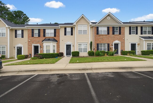 Building Photo - 106 Anterbury Dr