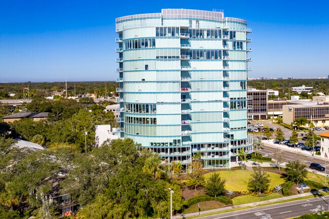 Aquatica on Bayshore