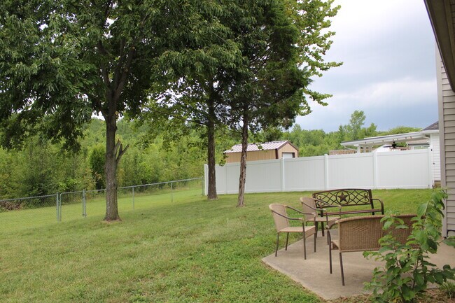 Foto del edificio - 3228 Park Ridge Dr