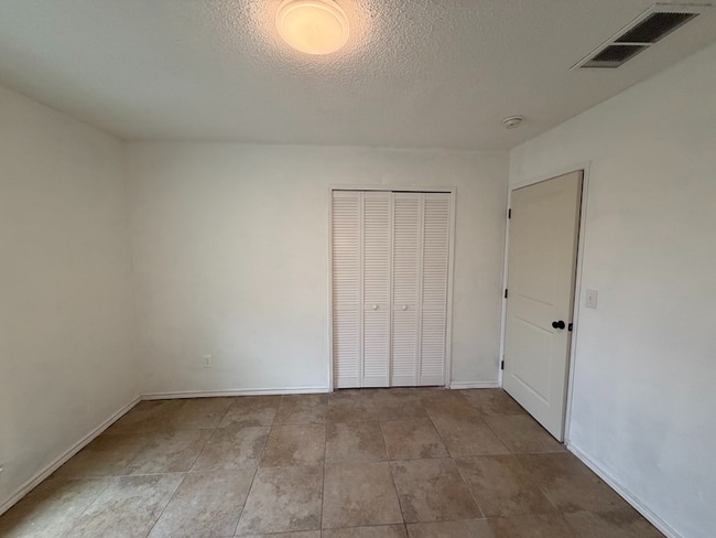 Photo - 2910 Golden Meadow Dr House