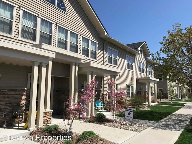 Building Photo - 2725 Northridge Pkwy