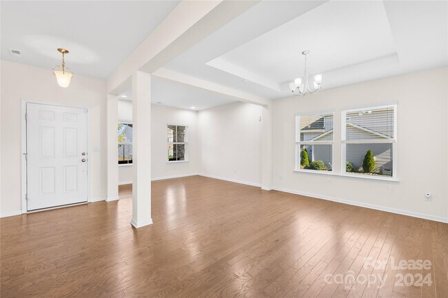 Foto del edificio - 2158 Holden Avenue Southwest