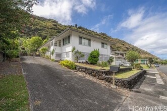 Building Photo - 3057 Kalawao St