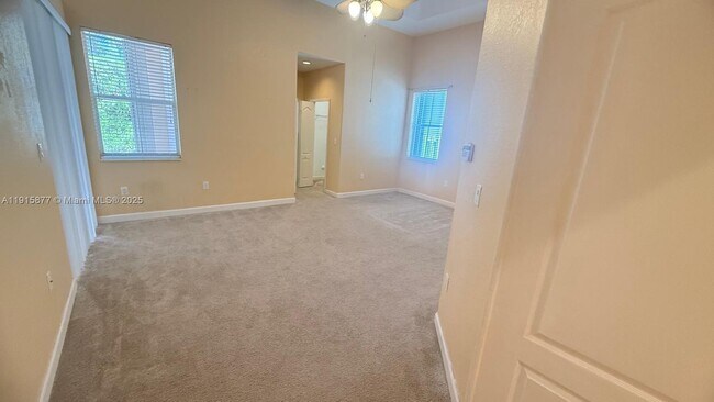 Building Photo - 3654 SW 162nd Ave