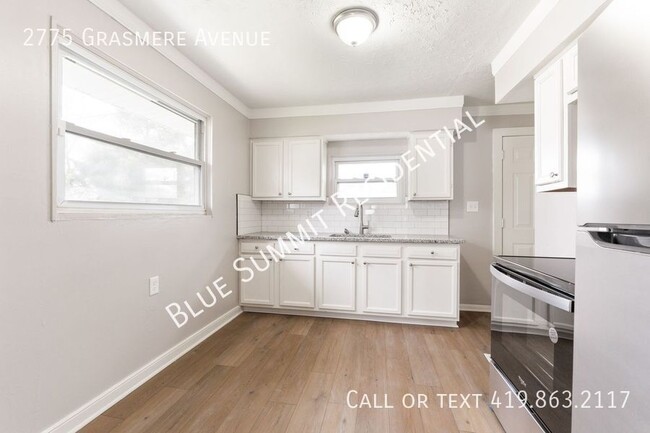 Building Photo - ***Rental Special up to $300*** Adorable 3...