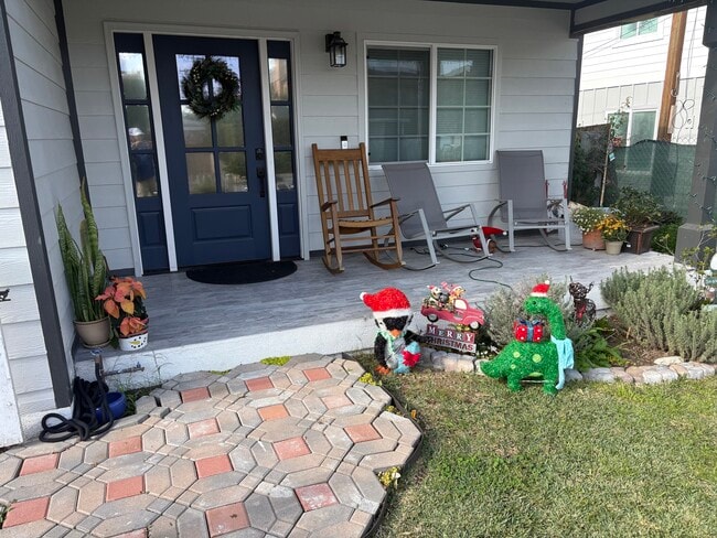 Foto del edificio - 2405 Perkins Ln