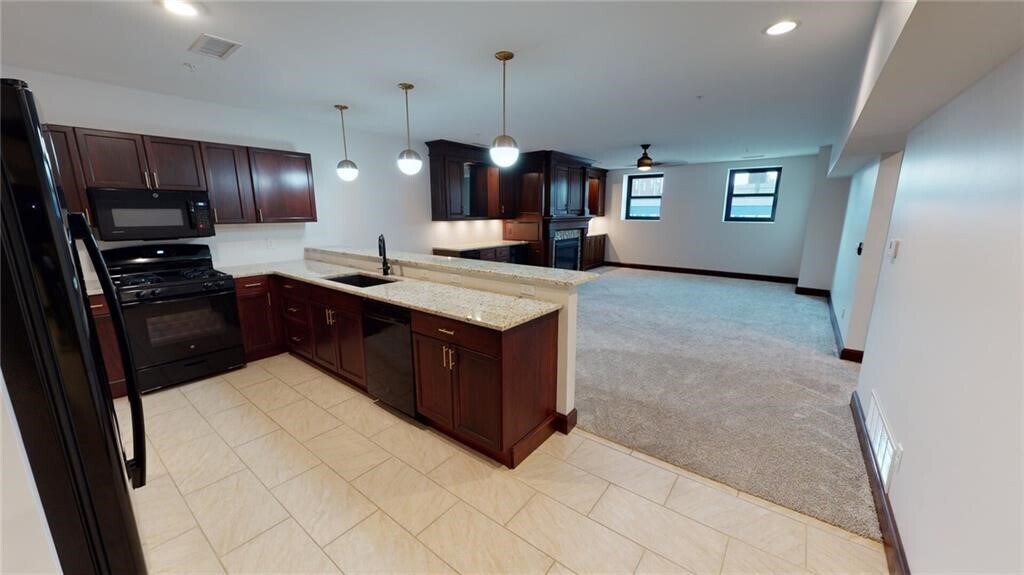 Foto principal - 150 W Wood St