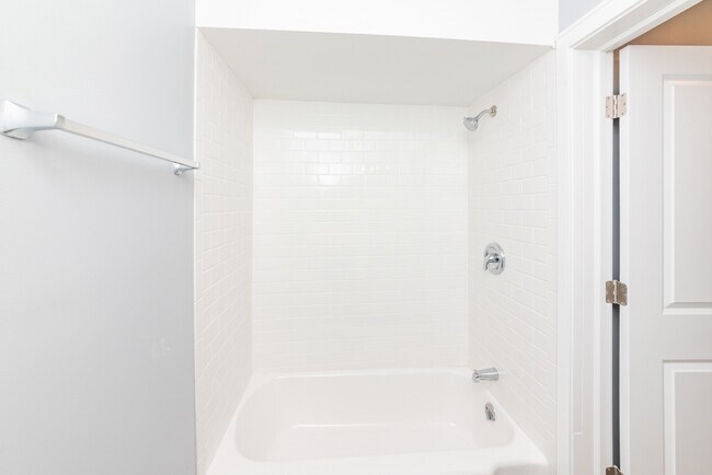 Foto del edificio - 9452 N Washington St