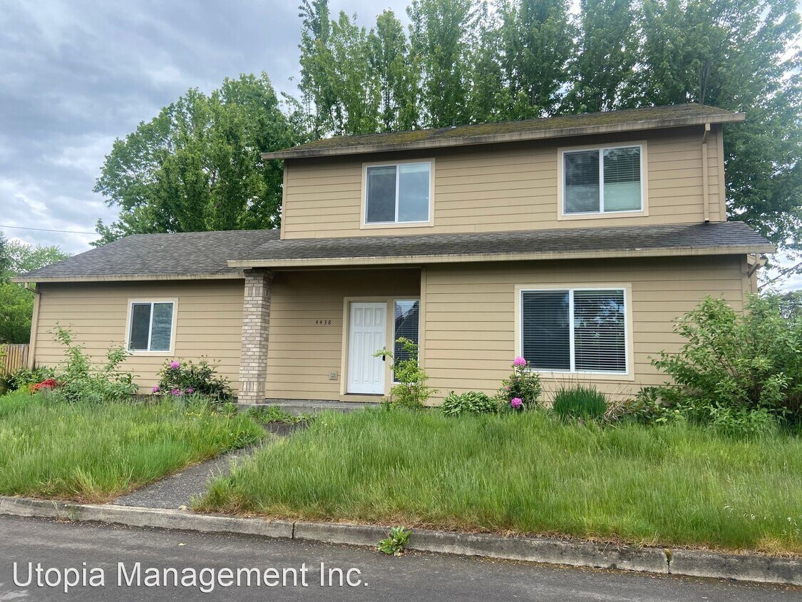 Primary Photo - 3 br, 2.5 bath House - 4438 SE Hillyard Ct