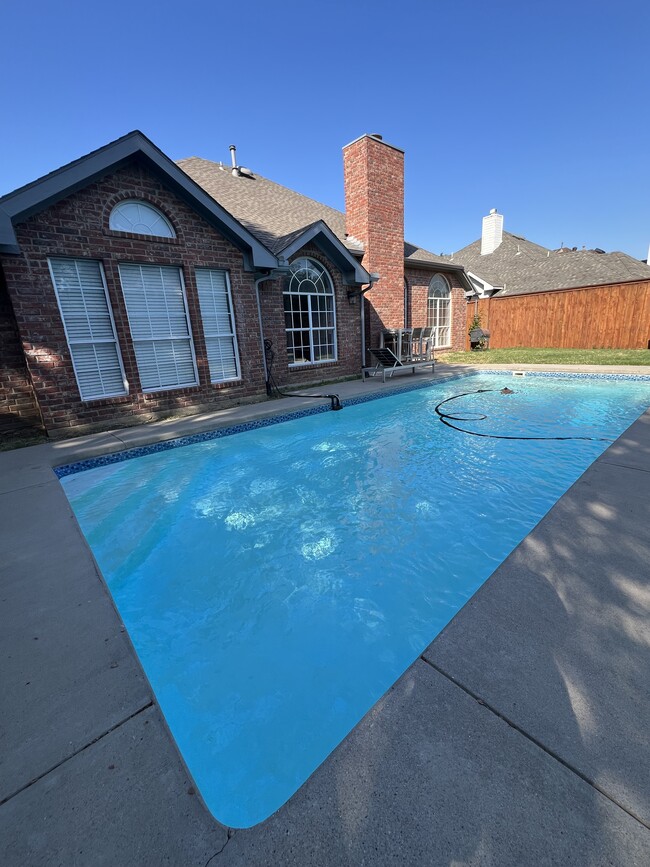 Photo - 1915 Paloma Way House